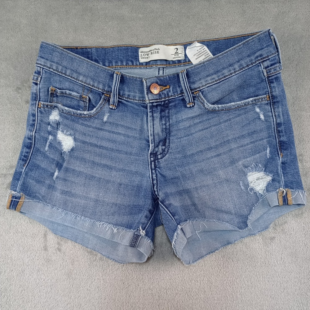 Abercrombie & Fitch Blue Denim Distressed Frayed Low Rise Jean Shorts Size 2 26